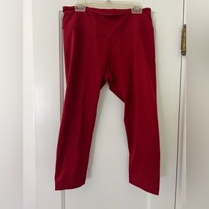 Yogasmoga Women's Yoga Capri (Aurum)
Size: 8
[New]
Made in the USA